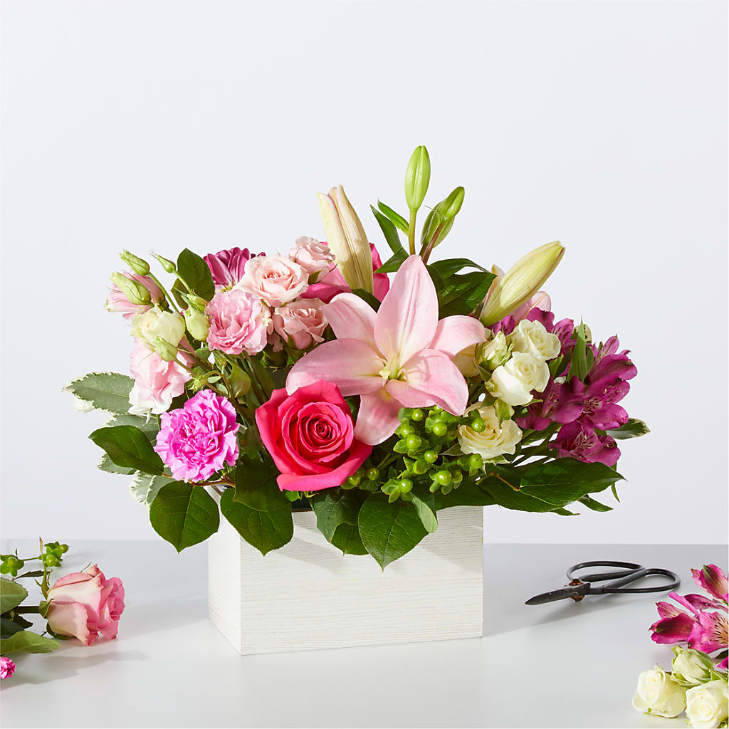 Sweetberry Box – A Florist Original – All About Flowers, Bellingham WA