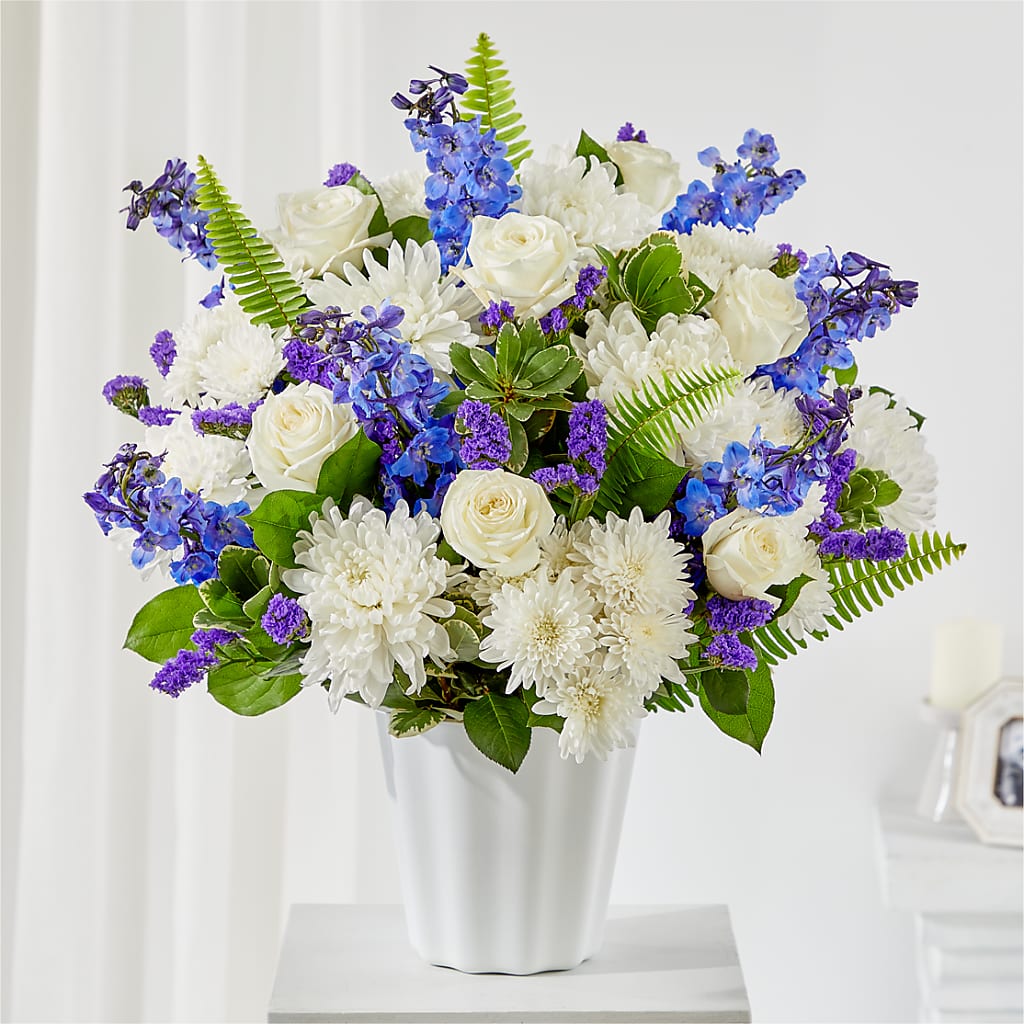 Hold Dear Tabletop Basket – All About Flowers, Bellingham WA