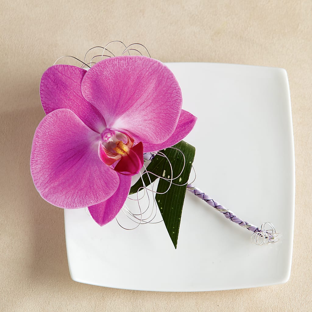 Glorious Boutonniere – All About Flowers, Bellingham WA