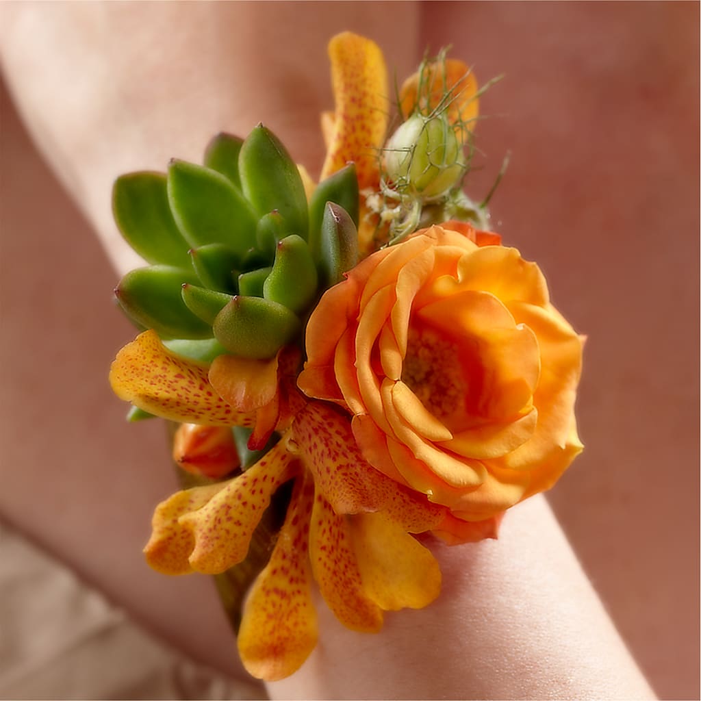Irresistible Love Wrist Corsage – All About Flowers, Bellingham WA