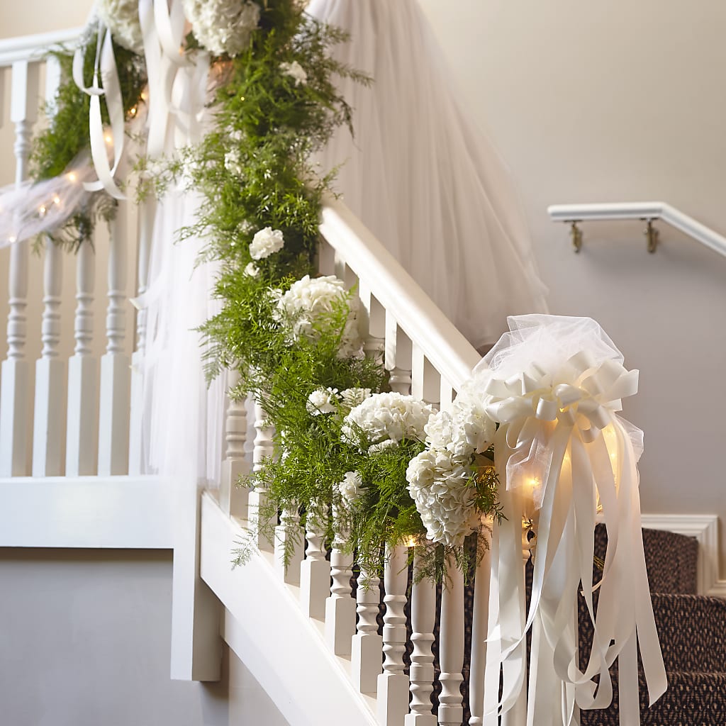 Champagne Dreams Garland – All About Flowers, Bellingham WA