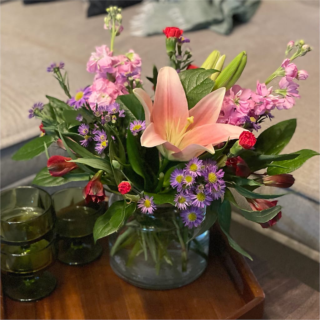 Romantique Bouquet –  All About Flowers, Bellingham WA