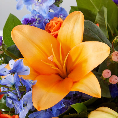 Radiant Citrus Box Bouquet –  All About Flowers, Bellingham WA