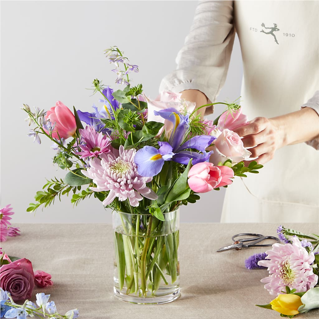 Pastel Tradition - A Florist Original –  All About Flowers, Bellingham WA