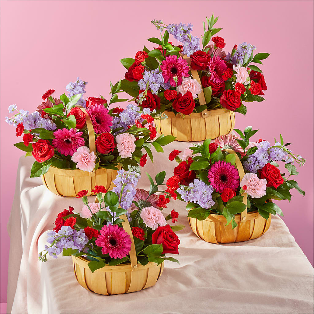 Pink Picnic Basket –  All About Flowers, Bellingham WA