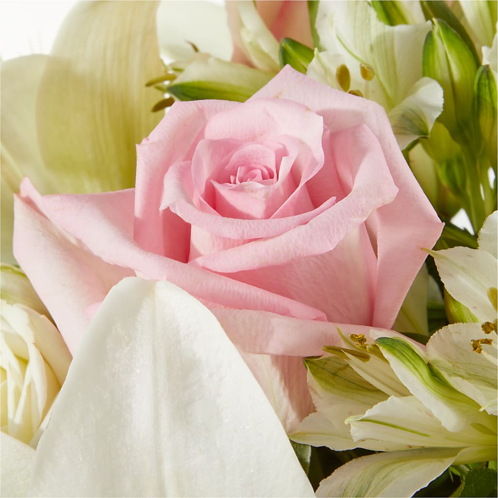 Kindhearted Bouquet –  All About Flowers, Bellingham WA