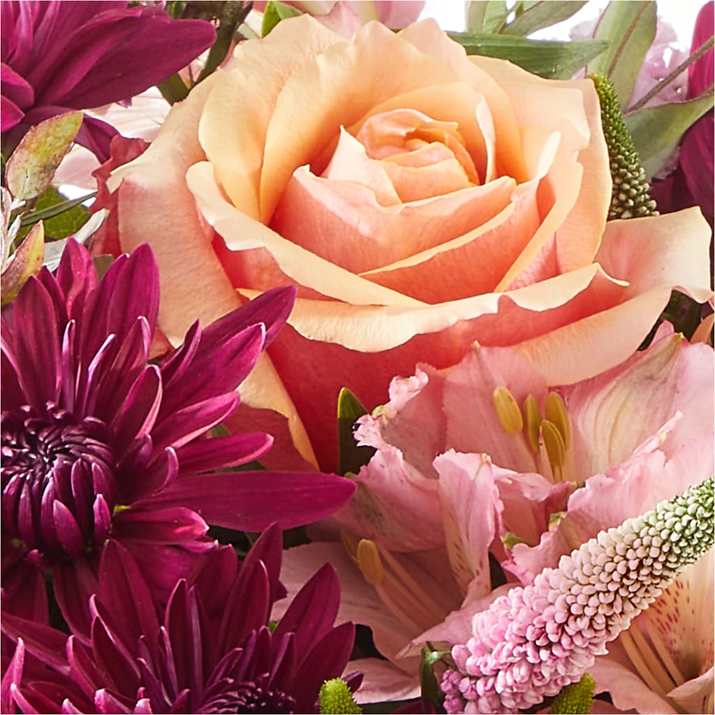 Berry Cobbler Bouquet –  All About Flowers, Bellingham WA